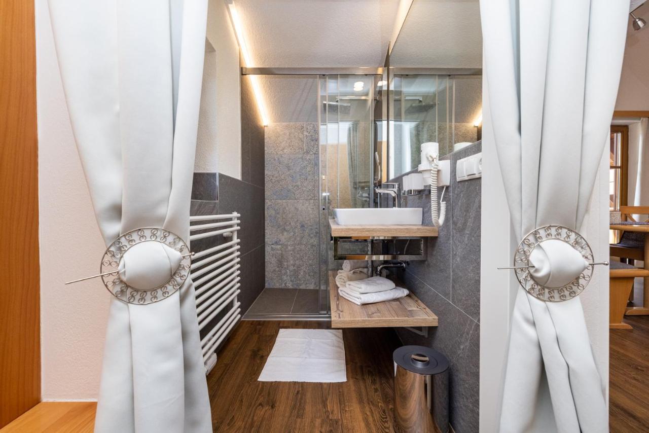 Michis Aparthotel ฟลาคเฮา ภายนอก รูปภาพ