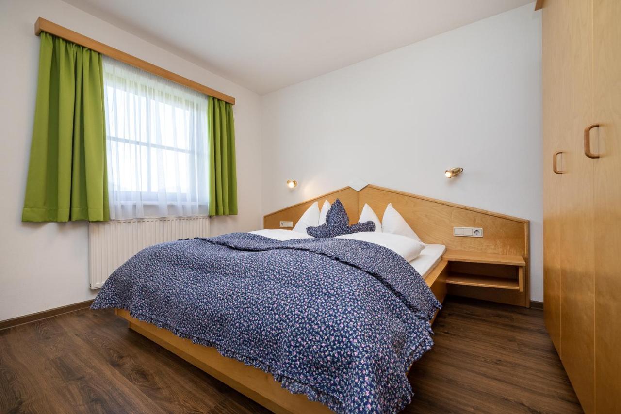 Michis Aparthotel ฟลาคเฮา ภายนอก รูปภาพ